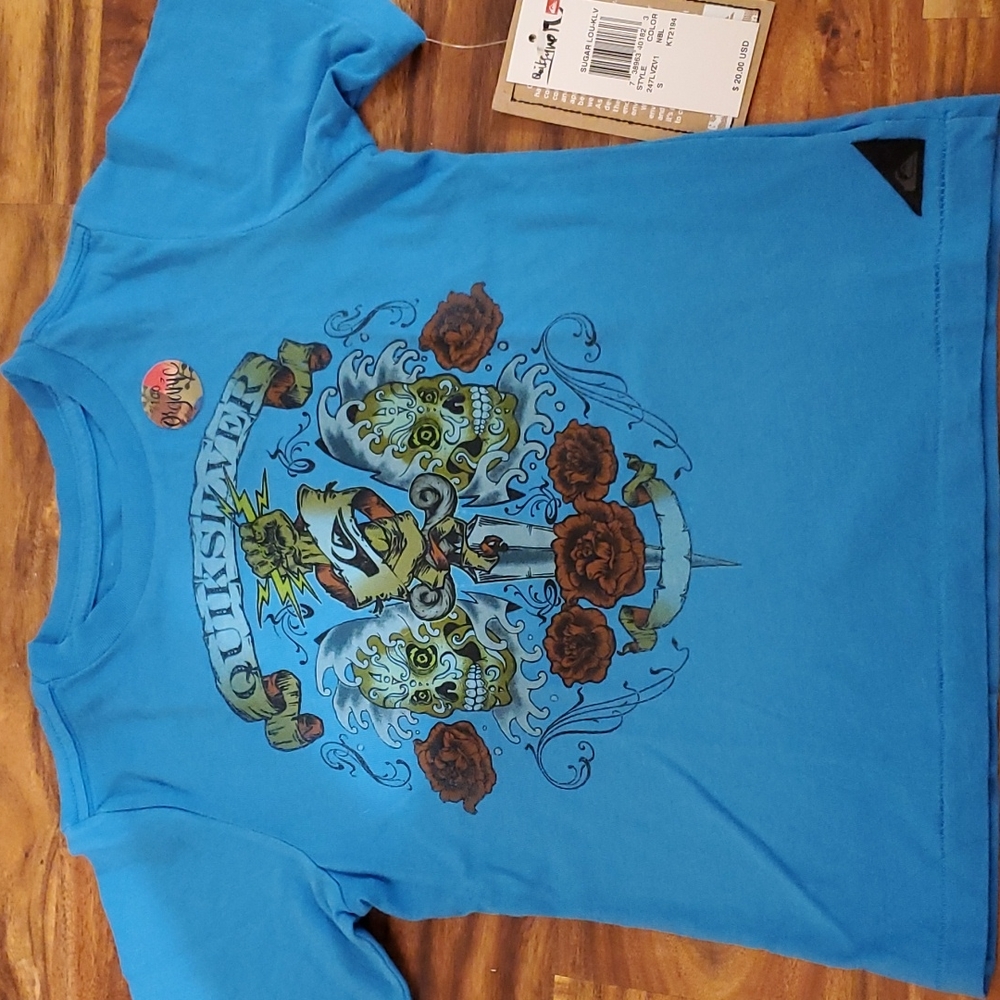 NWT Quiksilver shirt 4